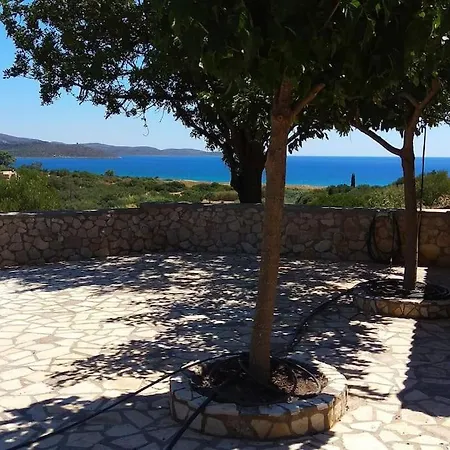 Sea View & Natural Harmony House Near بيت للعطل Monemvasía